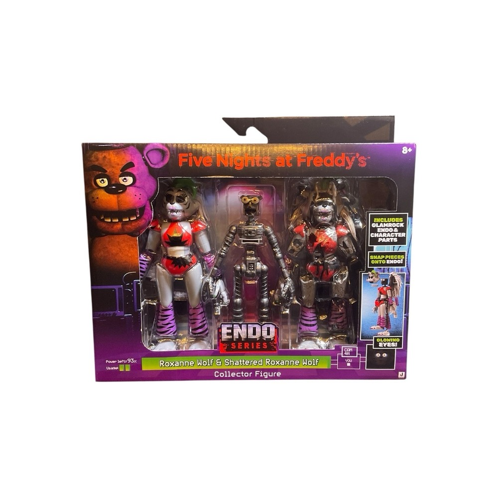 FNAF Endo Series Wave 3 Roxanne Wolf & Shattered Roxanne Wolf Roxy In Hand
